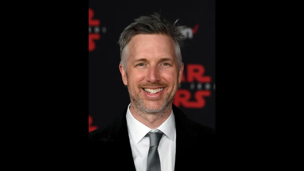 Matthew Wood as the Battle Droids